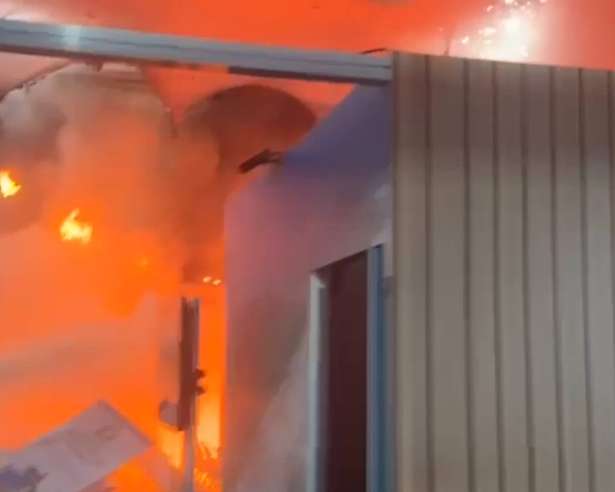  பிரேசிலில் ஐ.நா காலநிலை உச்சிமாநாடு அரங்கில் தீவிபத்து- 13 பேர் காயம்